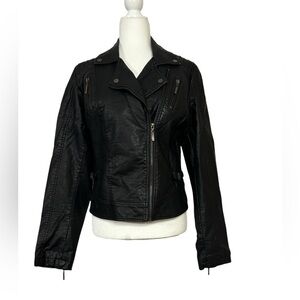 Max Studio leather jacket size: medium